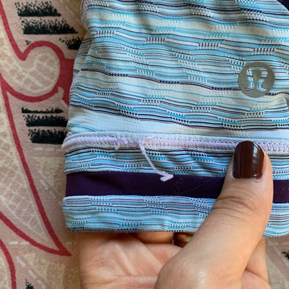 Lulu lemon sports bra - Picture 3 of 3